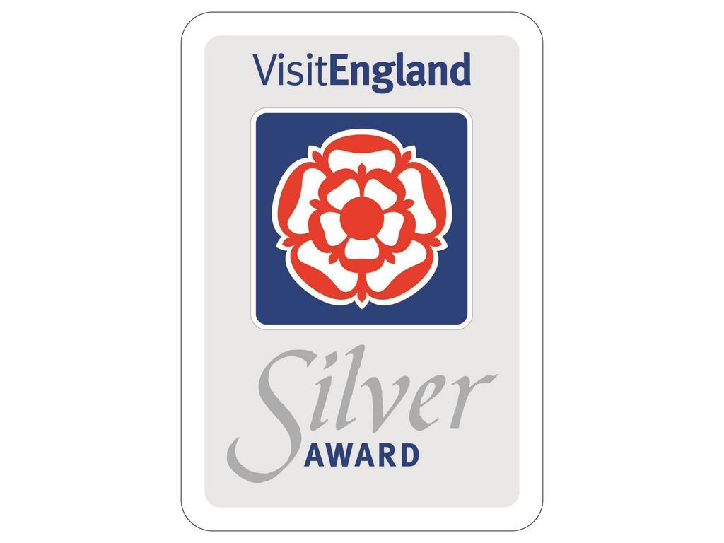 Anton Guest House Bed And Breakfast Shrewsbury Bagian luar foto